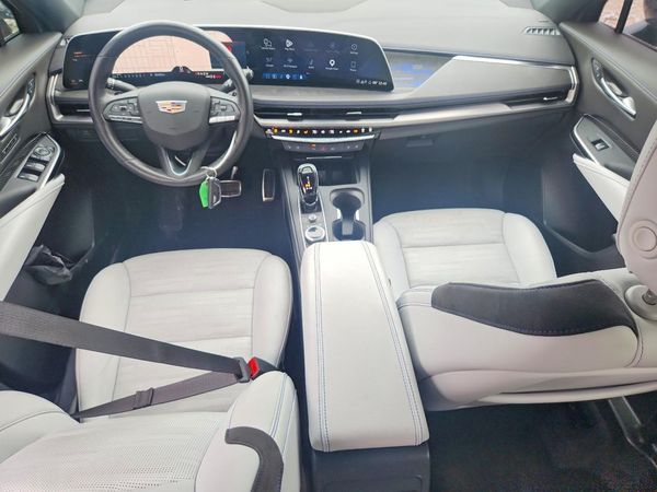 2024 CADILLAC XT4 — CKPT