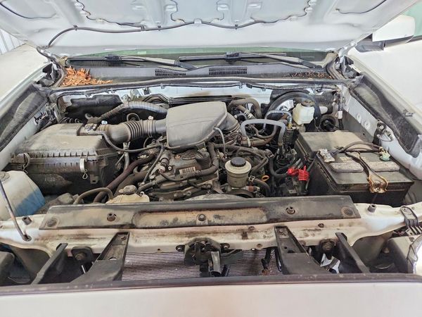 2023 TOYOTA TACOMA SR5 — Engine bay