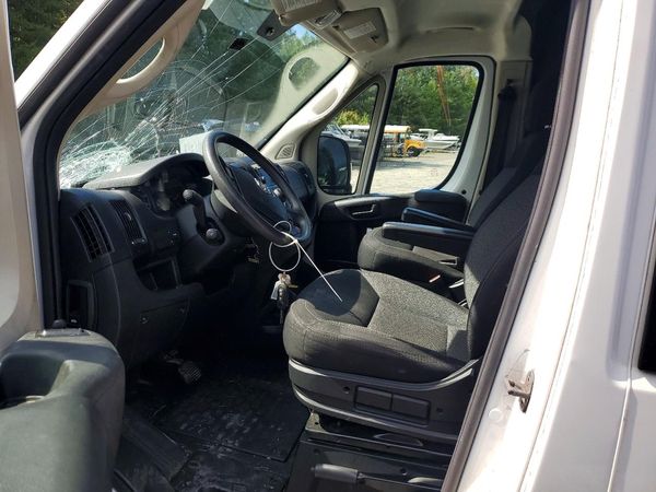 2021 RAM PROMASTER 2500 — DENT