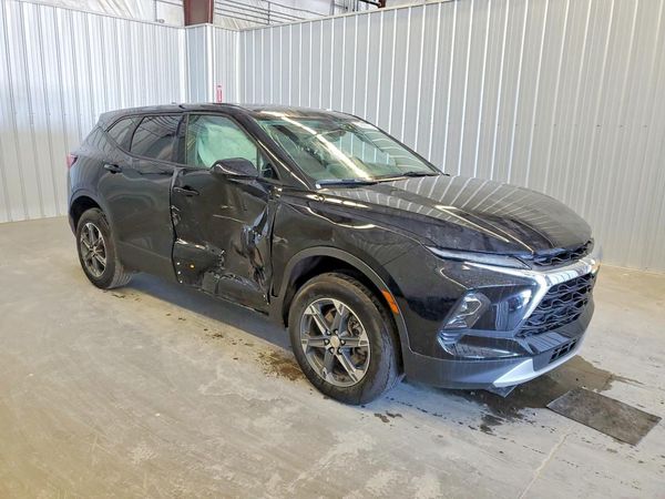 2025 CHEVROLET BLAZER 2LT — Passenger 3/4