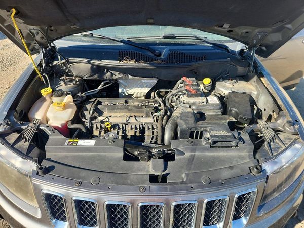 2014 JEEP COMPASS Sport — Engine bay
