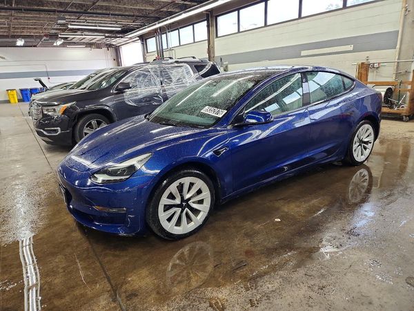 2022 TESLA MODEL 3 — DSFA — Front 3/4