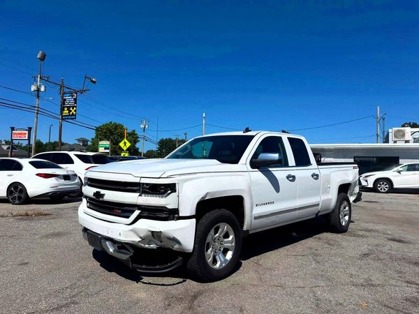 2018 CHEVROLET SILVERADO LTZ