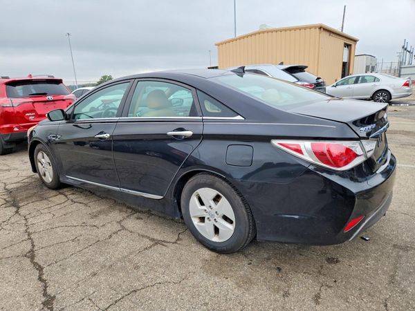 2012 HYUNDAI SONATA Middle level — DSRA