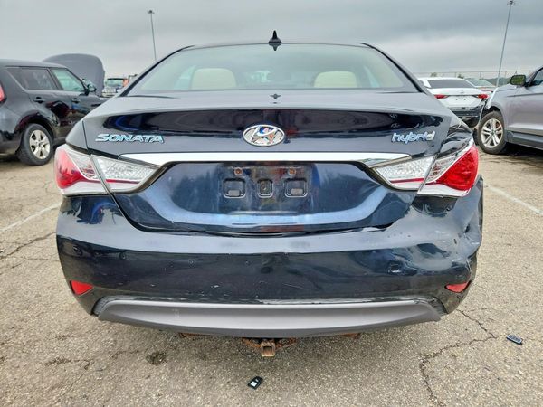 2012 HYUNDAI SONATA Middle level — DIRR