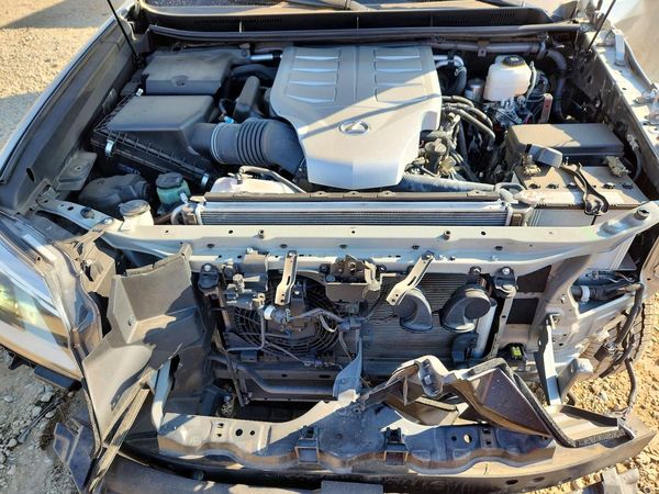 2023 LEXUS GX 460 Premium — Engine bay
