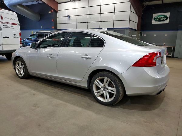 2014 VOLVO S60