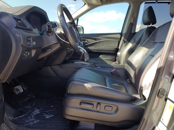 2021 HONDA PILOT — DENT