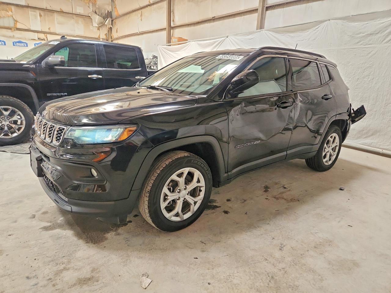 2024 JEEP COMPASS North, Latitude — Front 3/4