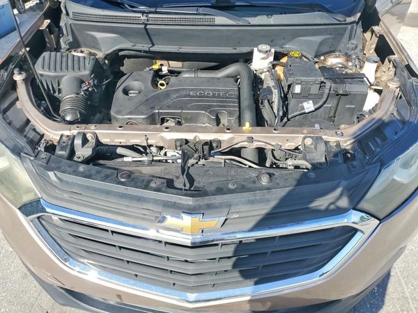 2018 CHEVROLET EQUINOX LS — Engine bay