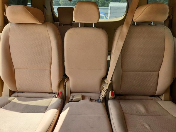 2016 KIA SEDONA — SUVN