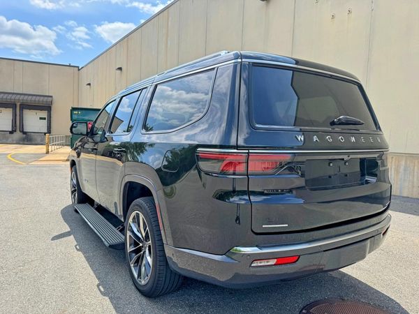 2022 JEEP WAGONEER