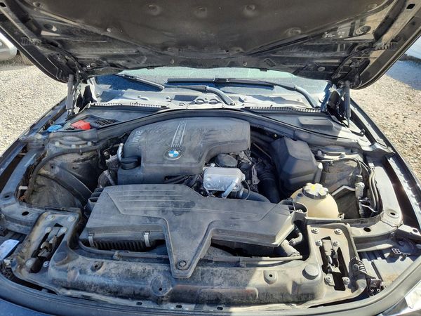 2018 BMW 320 — Engine bay