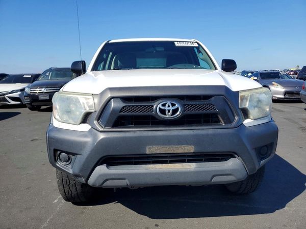 2014 TOYOTA TACOMA Base