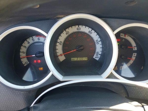2014 TOYOTA TACOMA Base