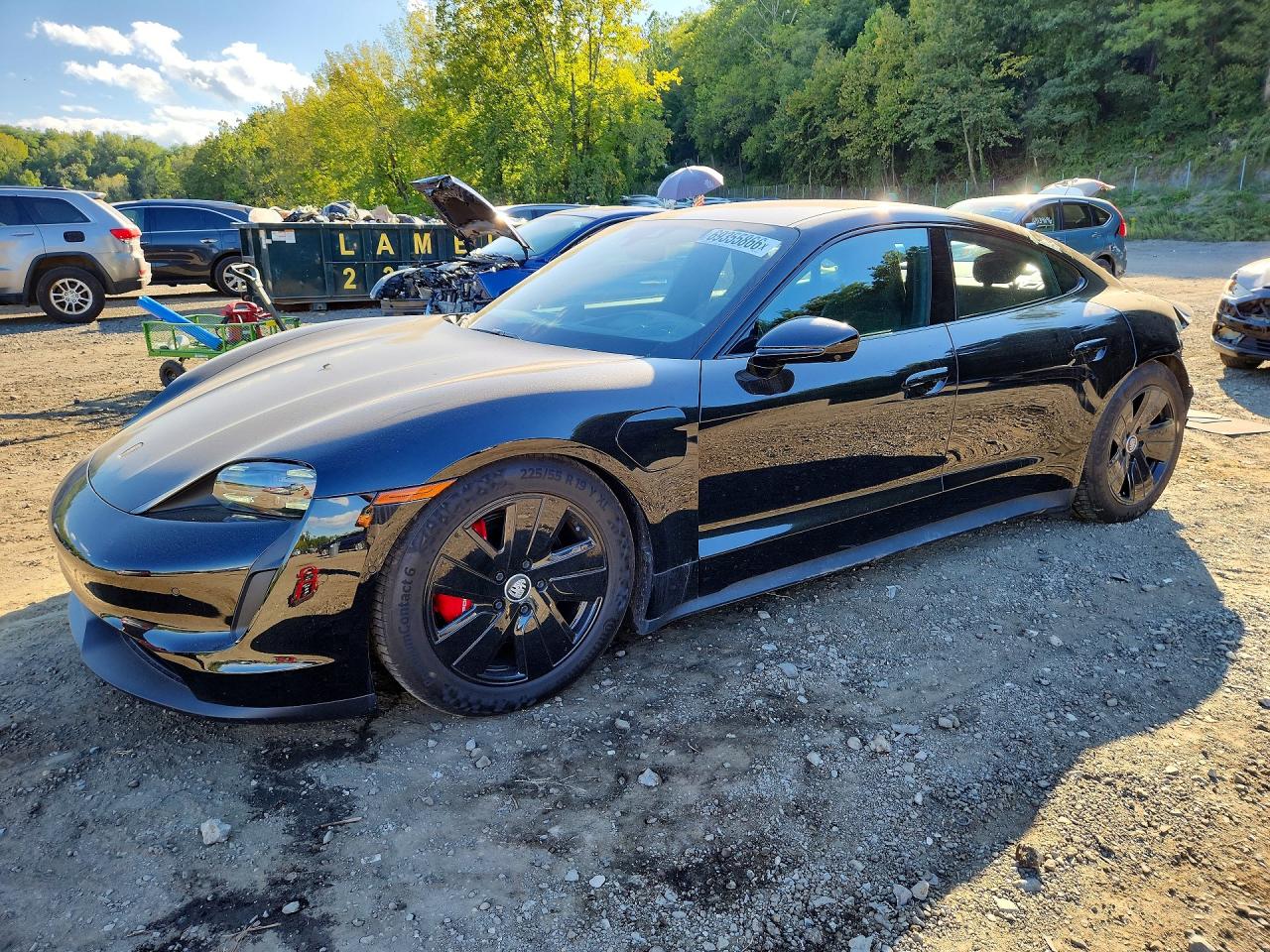2022 PORSCHE TAYCAN 4S — Front 3/4