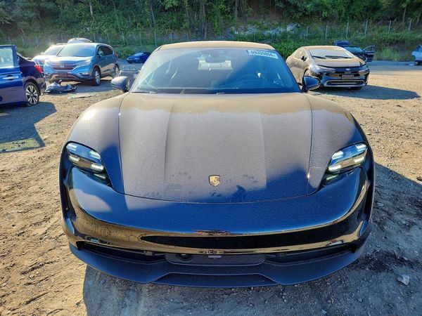 2022 PORSCHE TAYCAN 4S — DIRF