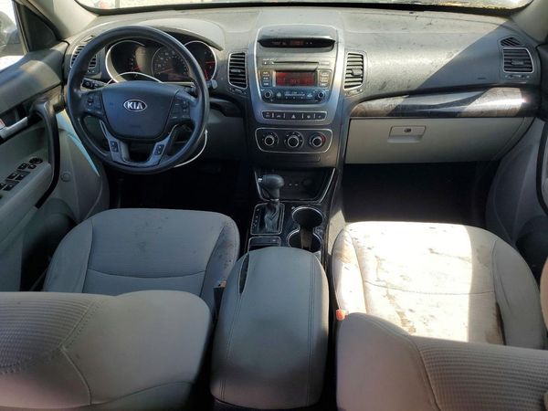 2015 KIA SORENTO GL