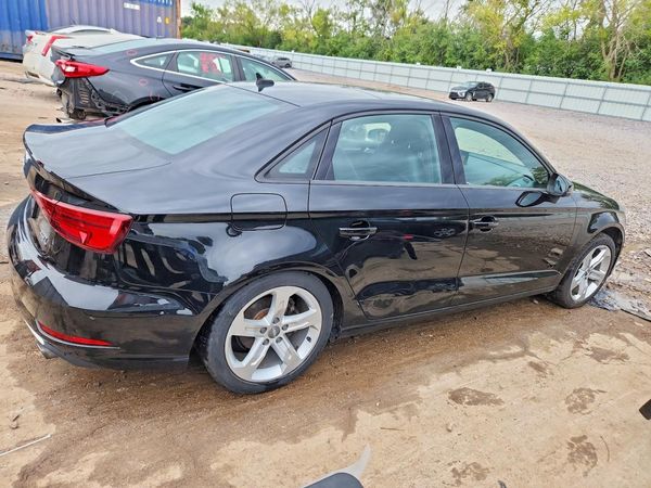 2017 AUDI A3 quattro Premium