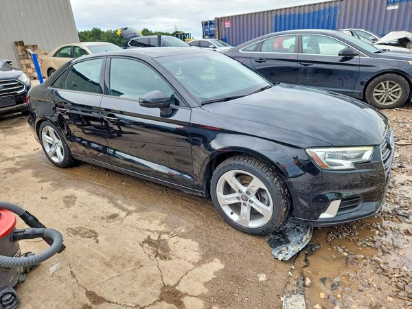 2017 AUDI A3 quattro Premium