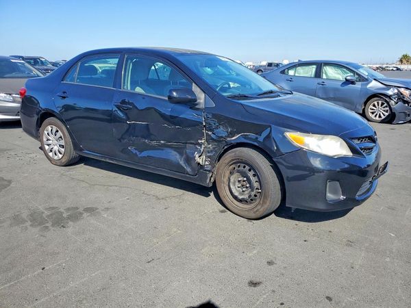 2012 TOYOTA COROLLA — Passenger 3/4