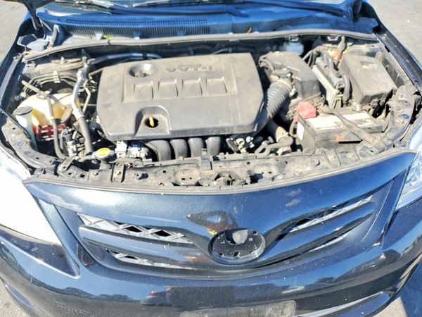 2012 TOYOTA COROLLA — Engine bay