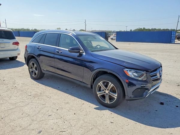 2016 MERCEDES-BENZ GLC-CLASS GLC300 Base-4M — Passenger 3/4