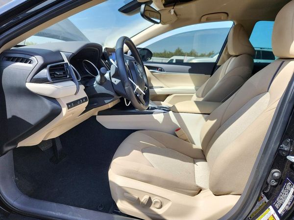 2023 TOYOTA CAMRY LE — DENT