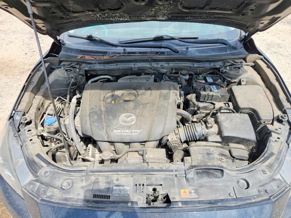 2016 MAZDA 3 — Engine bay