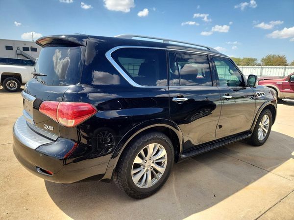 2017 INFINITI QX80