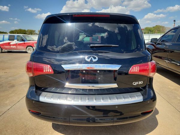 2017 INFINITI QX80