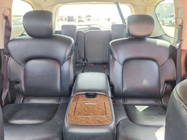 2017 INFINITI QX80