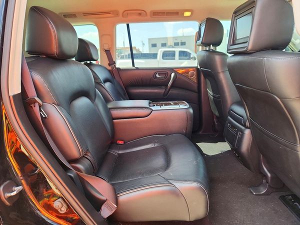 2017 INFINITI QX80