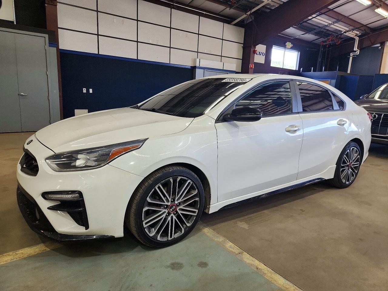 2021 KIA FORTE GT — Front 3/4