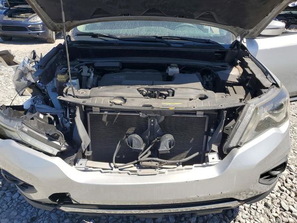 2018 NISSAN PATHFINDER — Engine bay