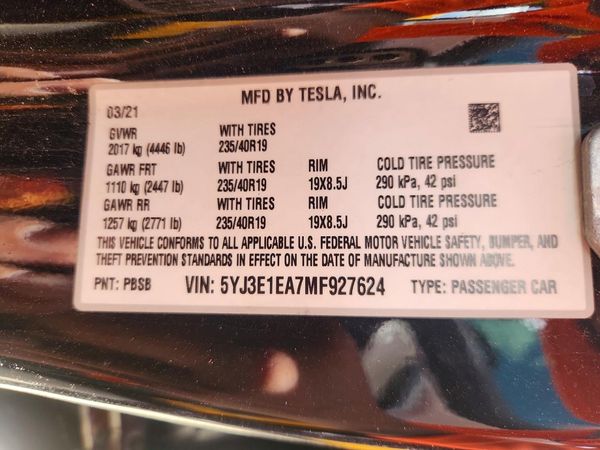 2021 TESLA MODEL 3