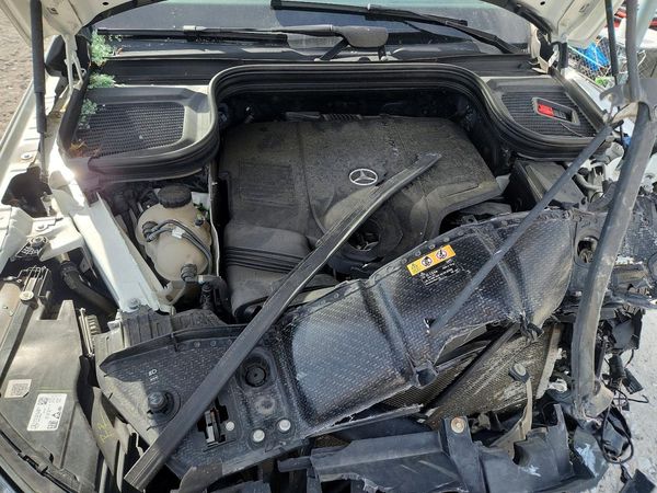 2020 MERCEDES-BENZ GLS-CLASS GLS450-4M — Engine bay