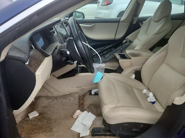 2018 TESLA MODEL S — DENT