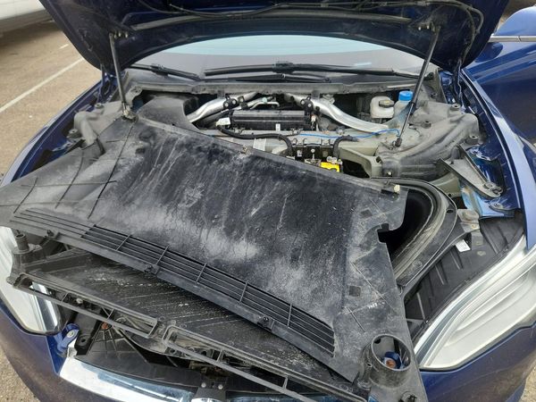 2018 TESLA MODEL S — Engine bay