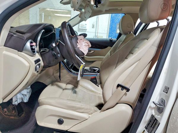 2017 MERCEDES-BENZ GLC — DENT