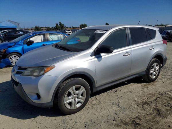 2015 TOYOTA RAV4 — DSFA — Front 3/4