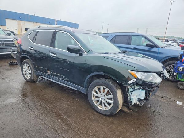 2019 NISSAN ROGUE — Passenger 3/4