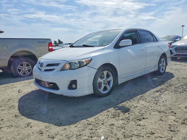 2013 TOYOTA COROLLA — DSFA — Front 3/4