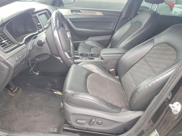 2019 HYUNDAI SONATA — DENT