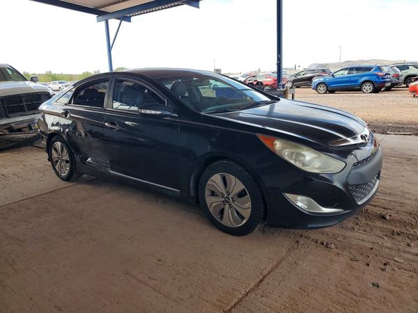 2014 HYUNDAI SONATA Hybrid/ Hybrid Limited — Passenger 3/4