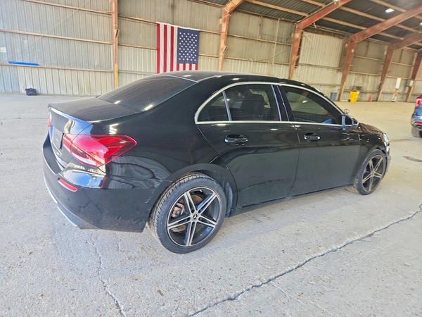 2020 MERCEDES-BENZ A A220