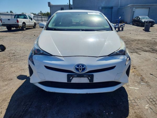 2016 TOYOTA PRIUS One/Two