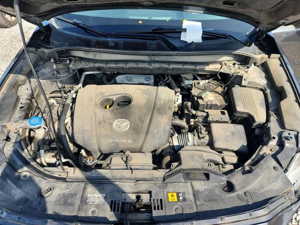 2020 MAZDA CX-5 — Engine bay