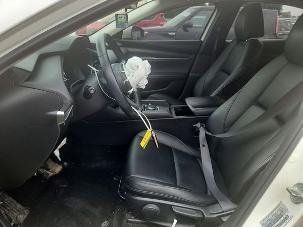 2020 MAZDA 3 — DENT