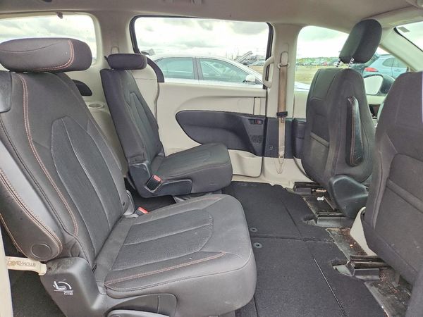 2017 CHRYSLER PACIFICA — PSRS